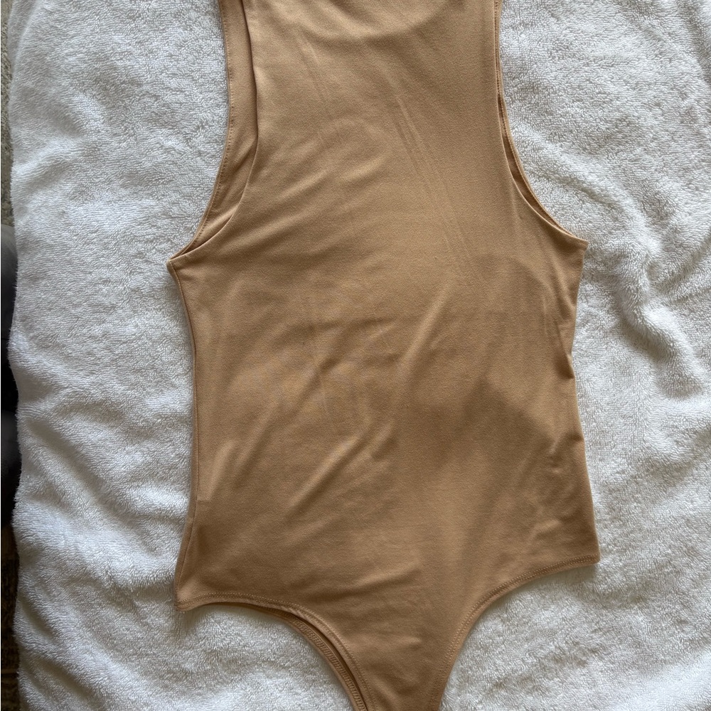 gaze Tan Sleeveless Kids One-Piece Bodysuit - Picture 2 of 3